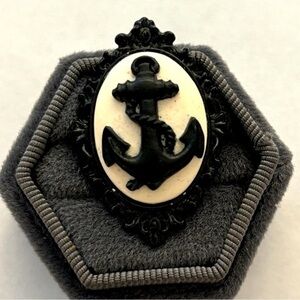 White and Black Anchor Cameo Adjustable Ring, Handmade, NWT, Unworn